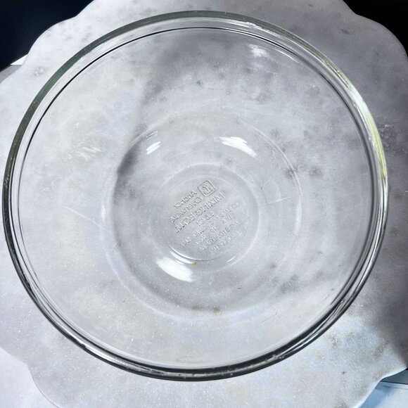 Vtg 1.5Qt Glass Serving Mixing bowl Anchor Hocking Oven Microwave Dishwasher Saf - Picture 2 of 5